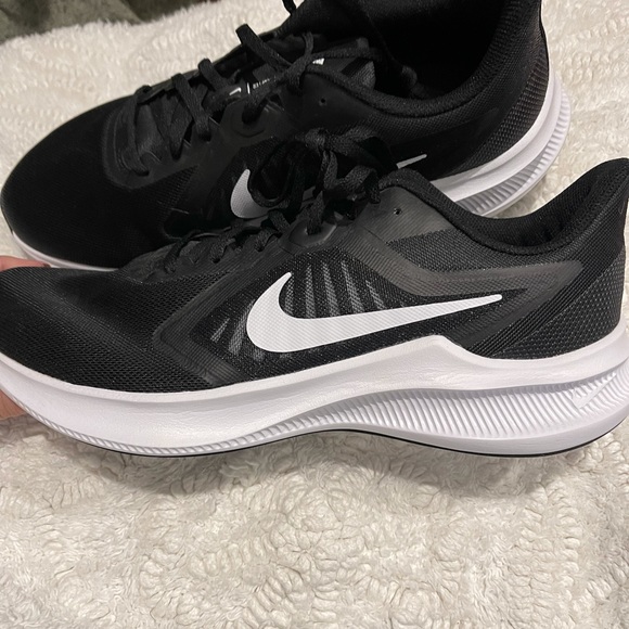 NWOB Men’s Nike Downshifter - Picture 4 of 7